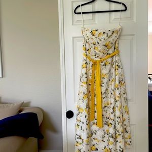 Strapless midi lace lemon dress